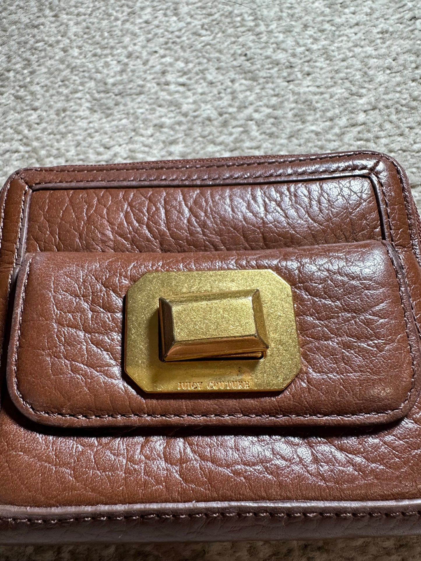 Juicy couture tan zip purse