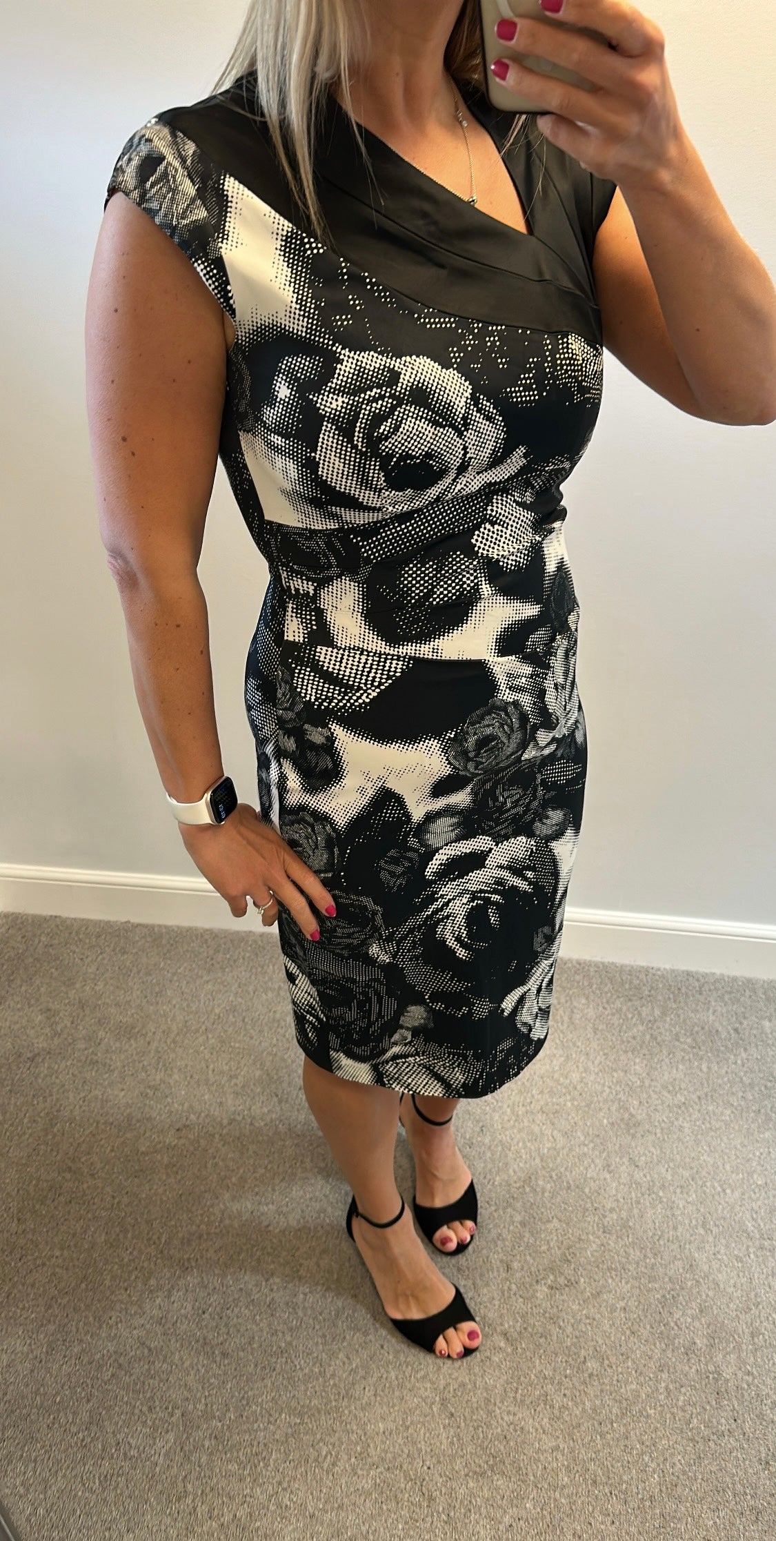 Karen Millen black floral dress small size 14