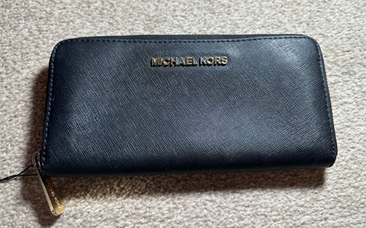 Michael Kors black purse