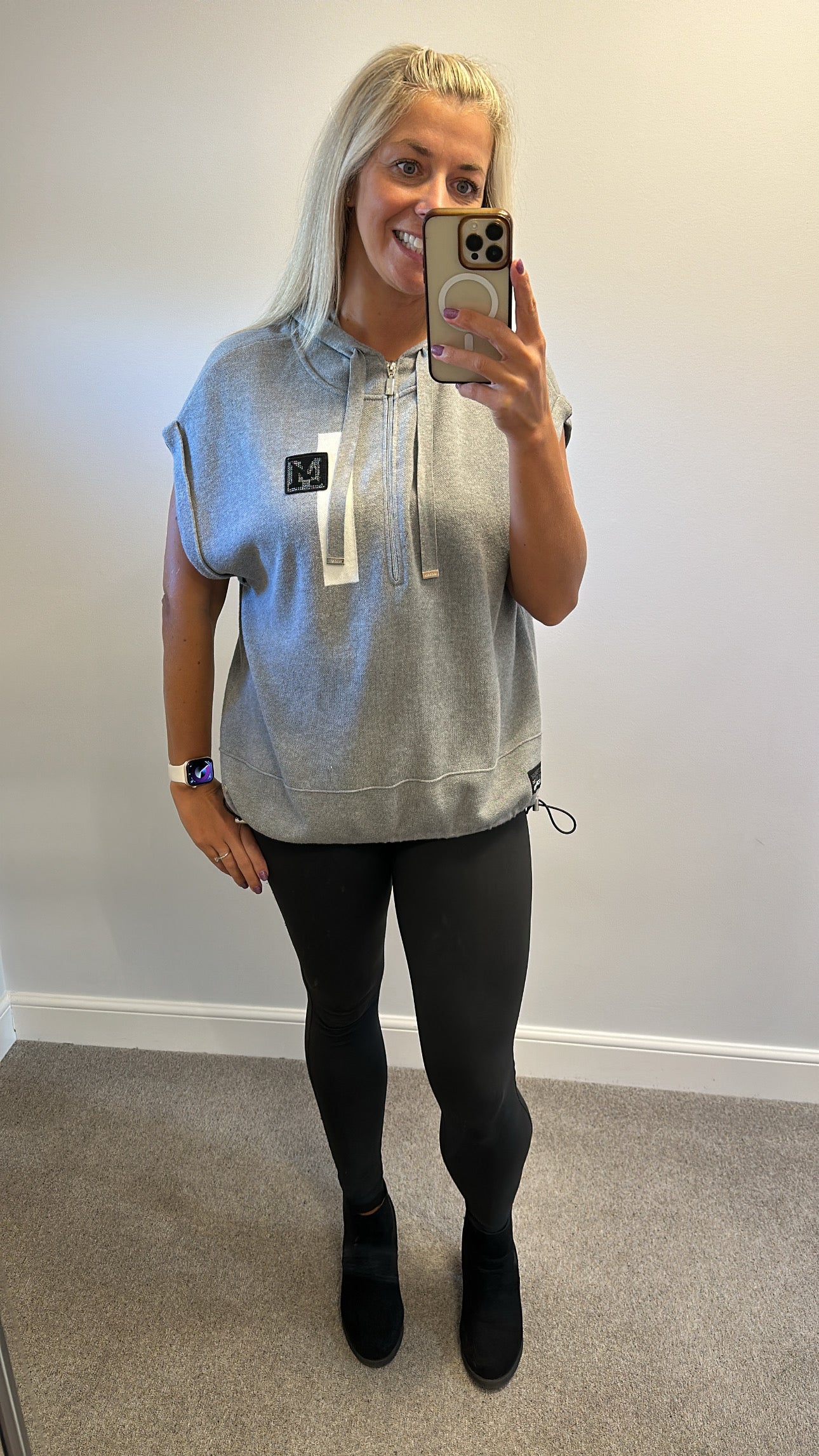 Monari grey knit top size 42 would fit upto size 16