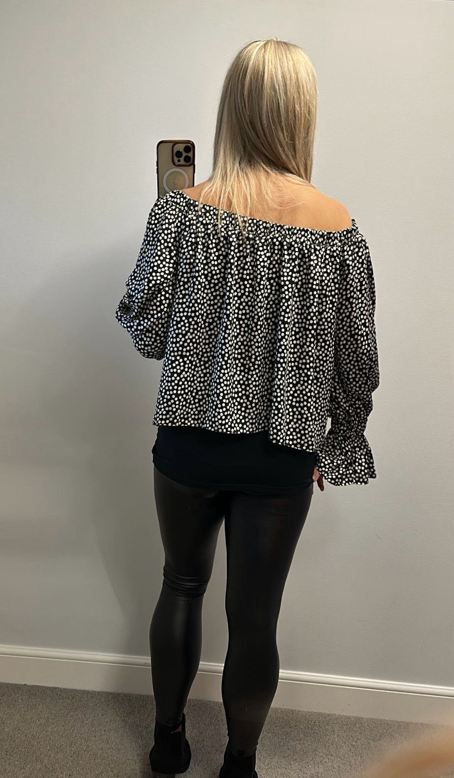H&M black polka dot off shoulder top size M would fit upto size 16