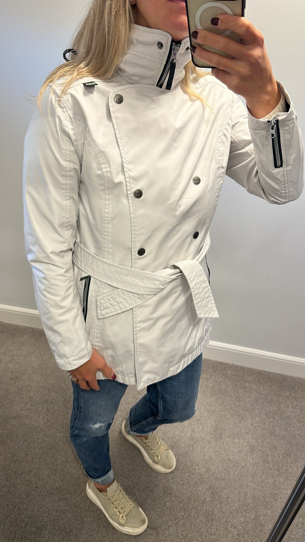 Helly Hansen off white Welsey II Waterproof Trench Coat size M would fit upto size 12 also available in black