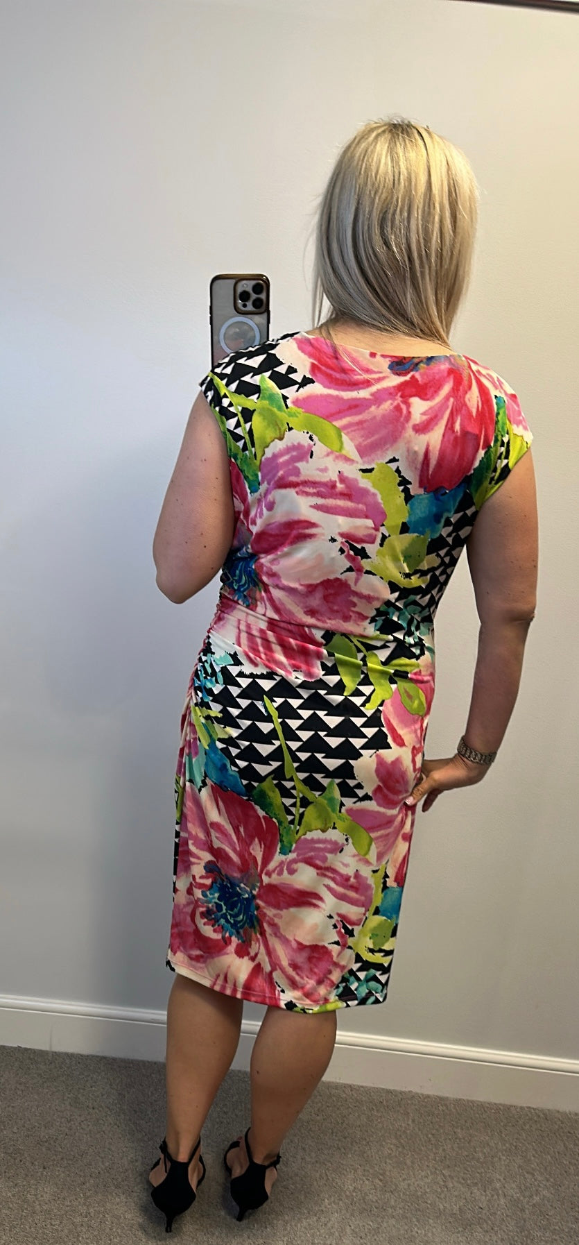 Ronni Nicole pink floral dress size 18