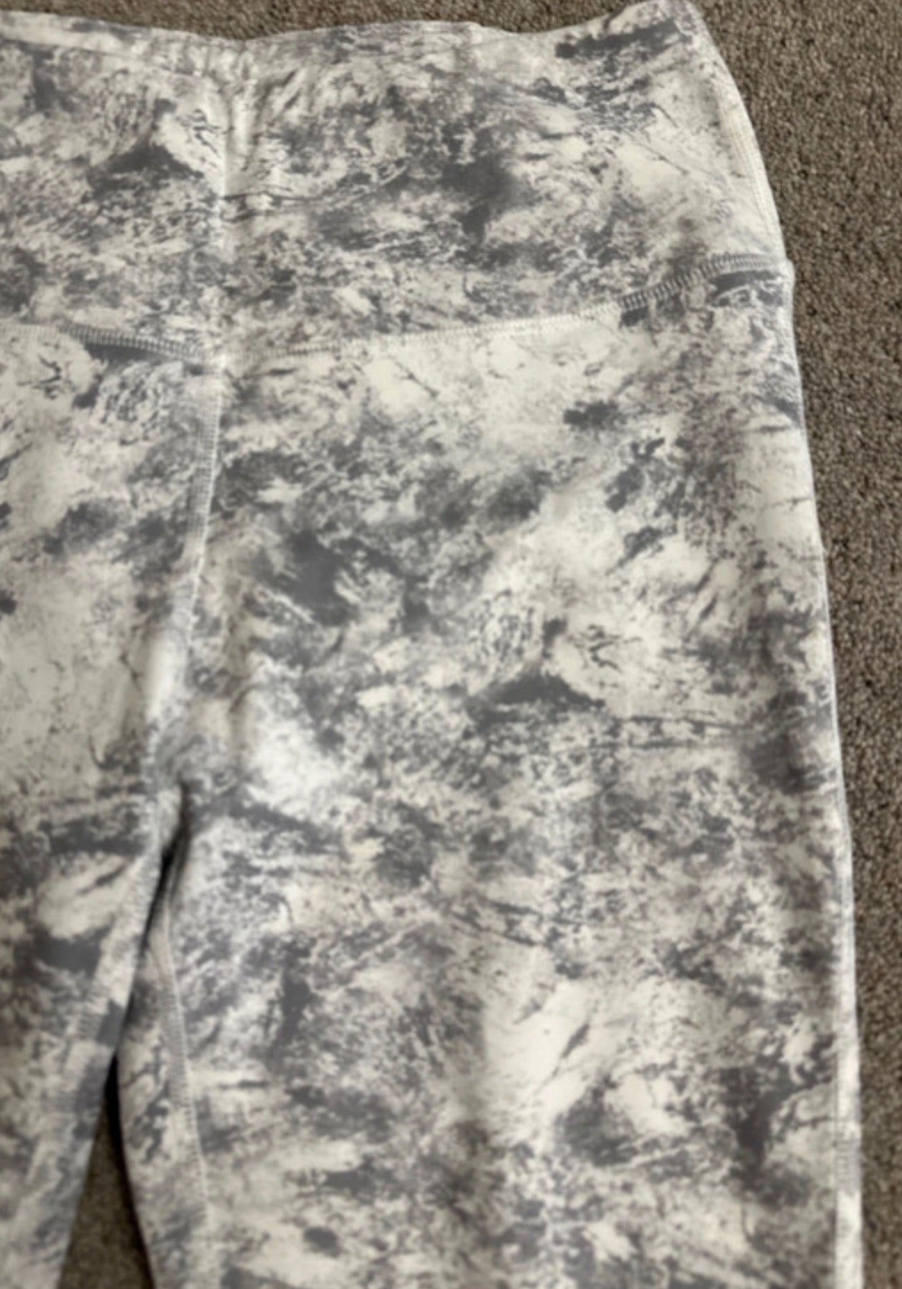 Queenieke grey / off white activewear leggings size S