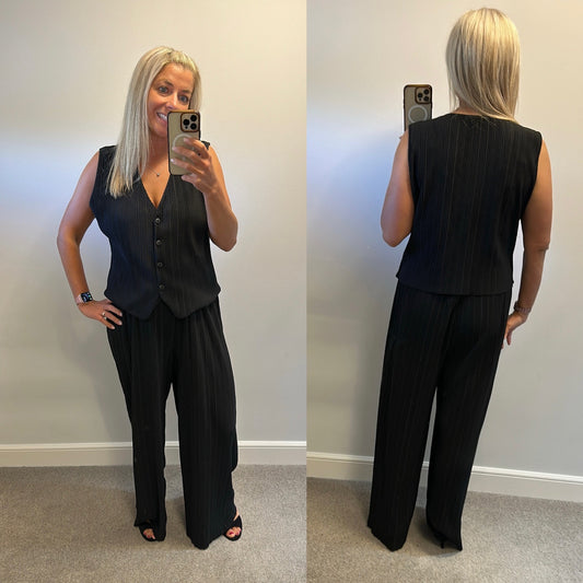 F&F Black pleated waistcoat and trouser set size 16