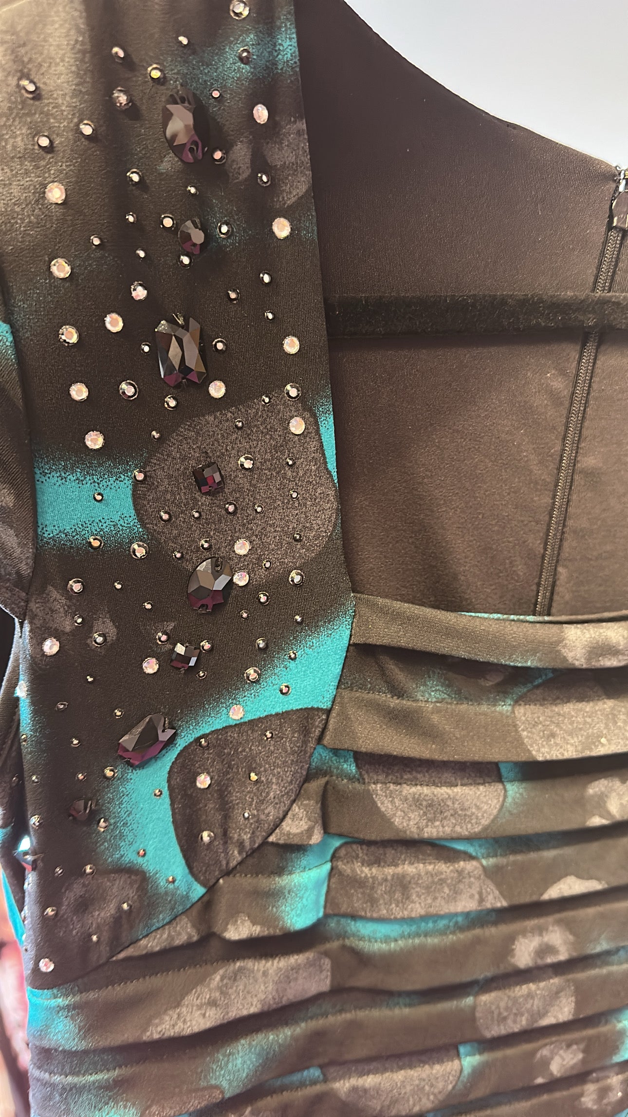 “Gold” black and green embellished dress size 14