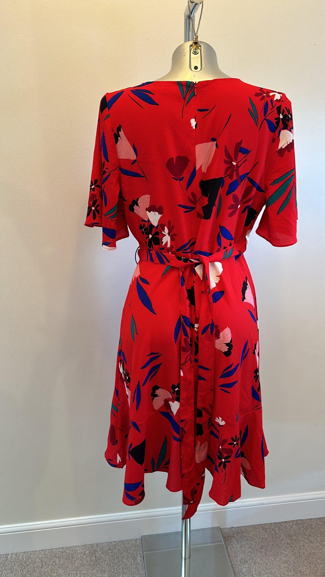 Sosander red floral dress size 12