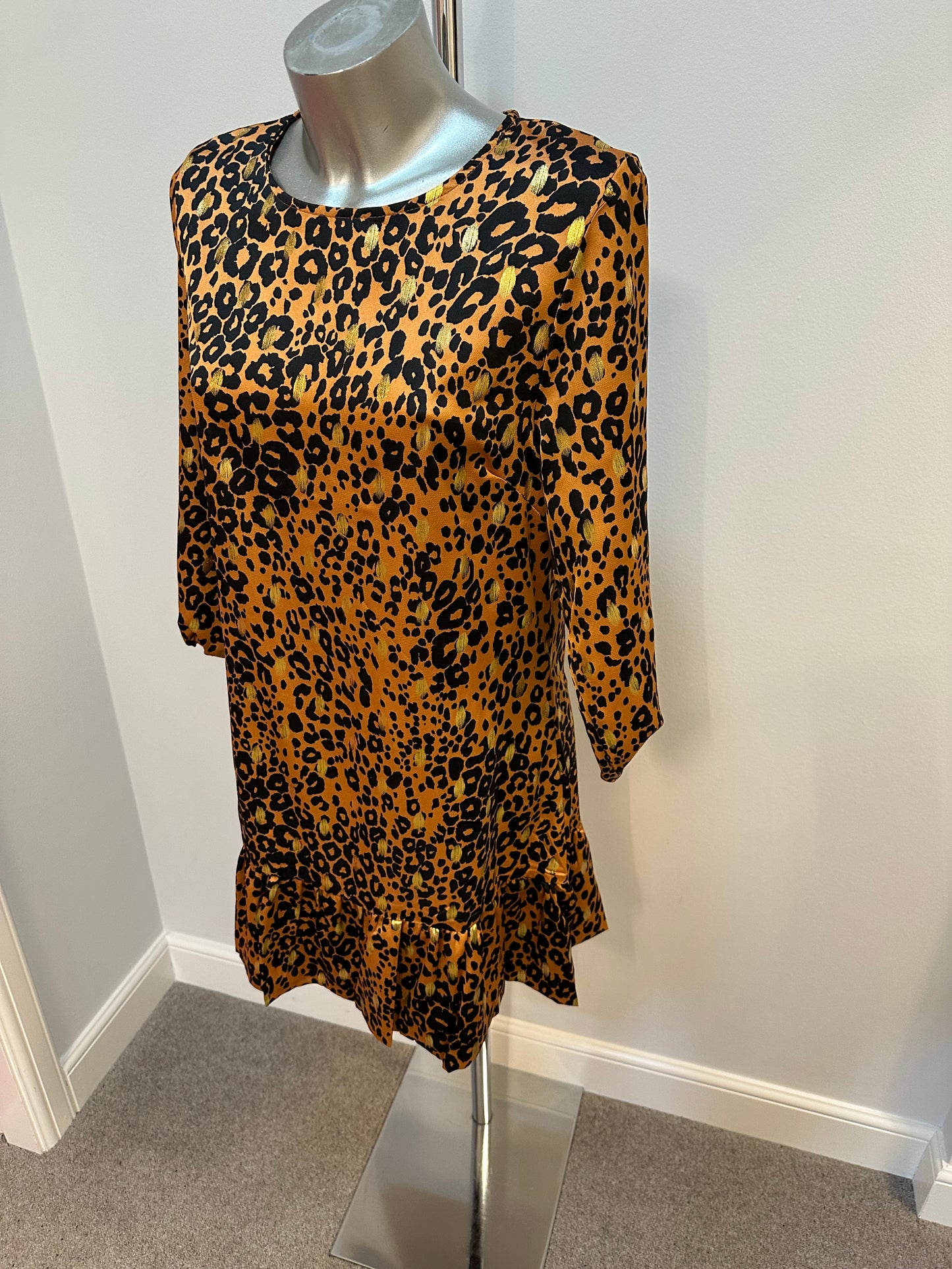 Girl in mind animal print dress size 12