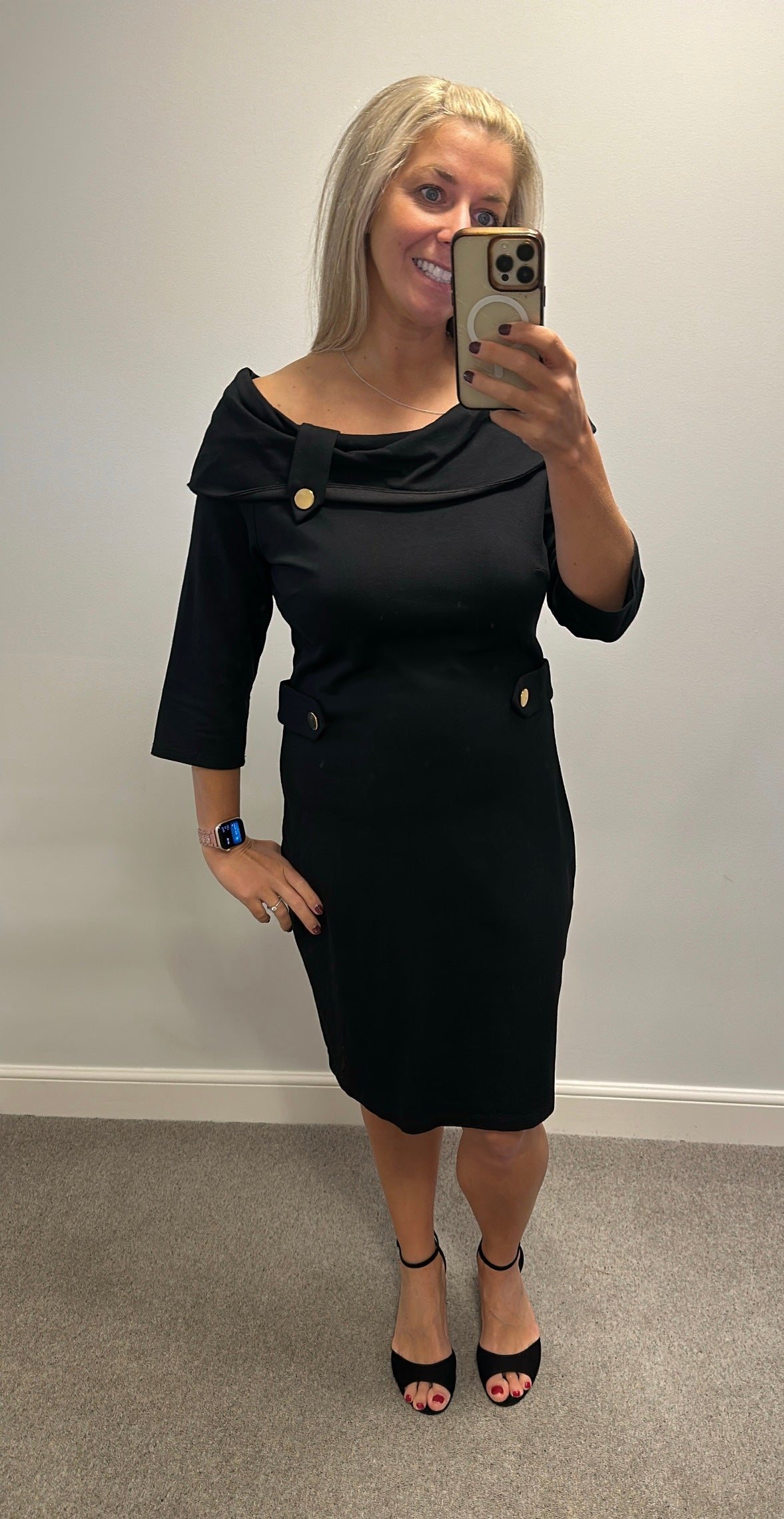 Frank Lyman black dress size 18