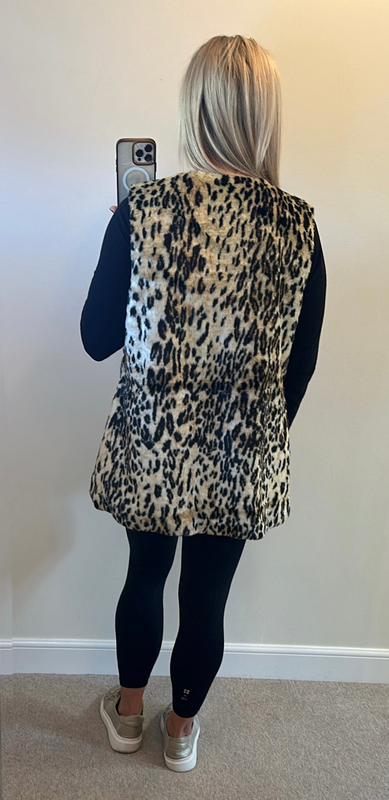 BPC selection bonprix animal print faux fur gilet size 20