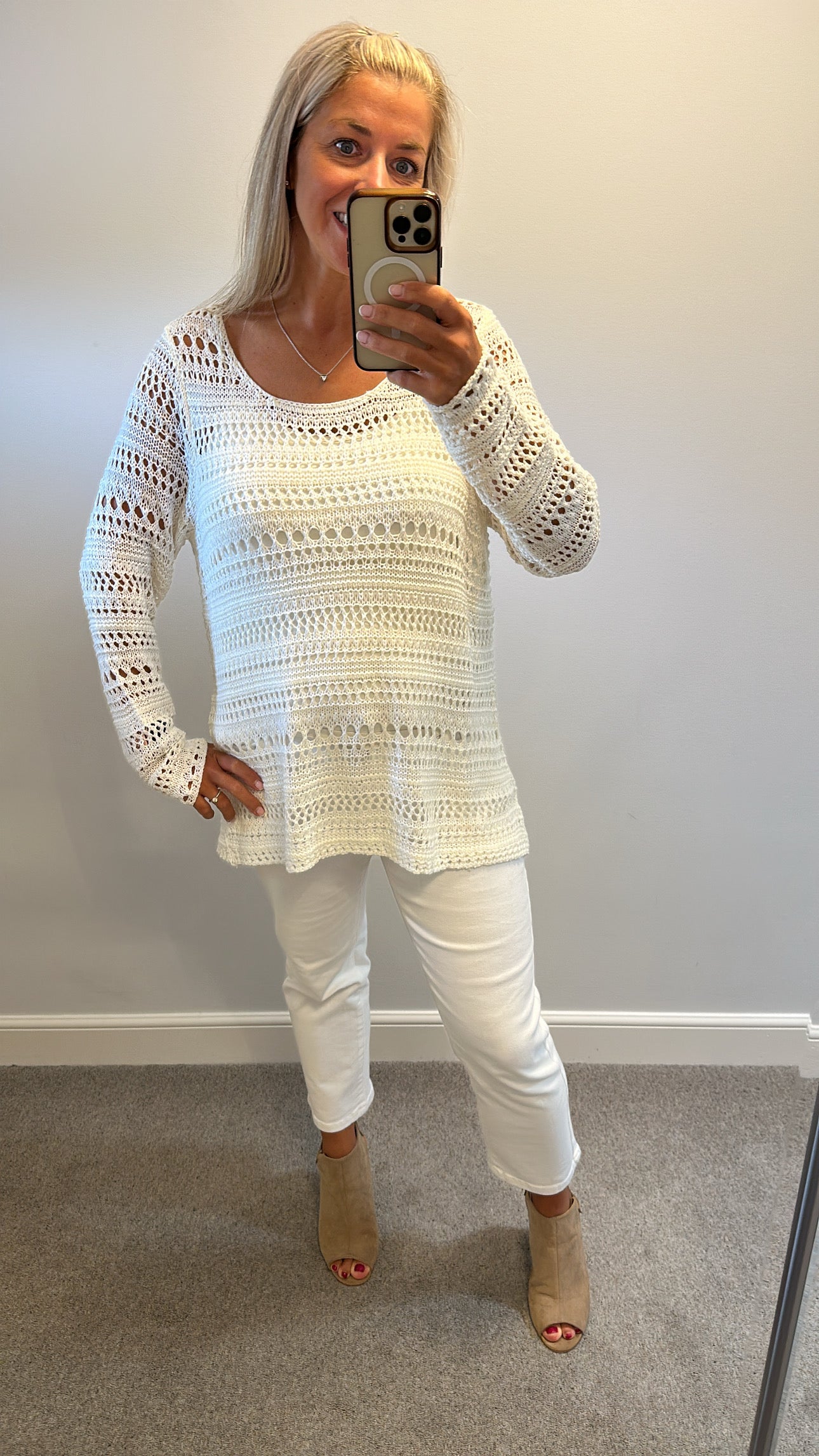 Mantaray cream knit jumper size 18