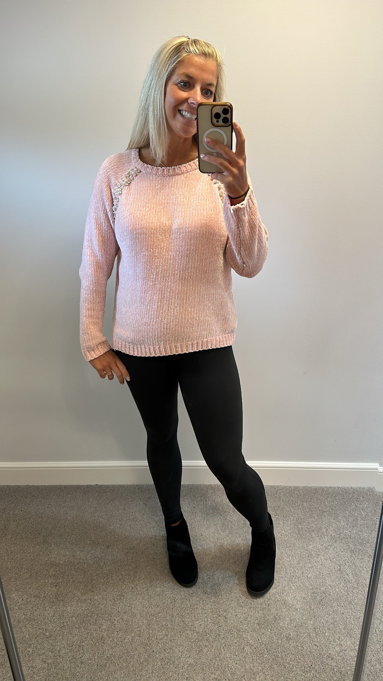 Wild flower baby pink velvety pearl knit jumper size S/M would fit upto size 14