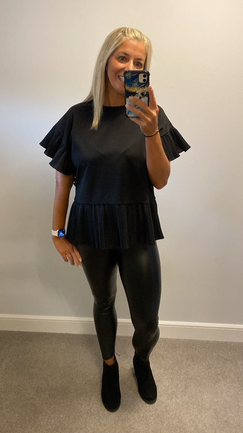 River island black ruffle top size 16