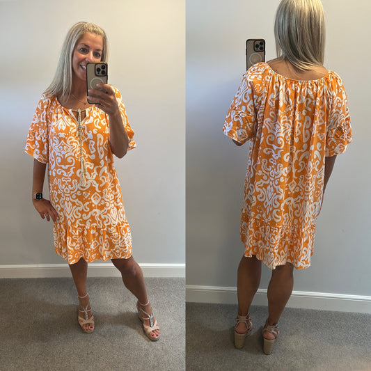 Spanish boutique Orange and white print summer dress one size fitting upto size 16