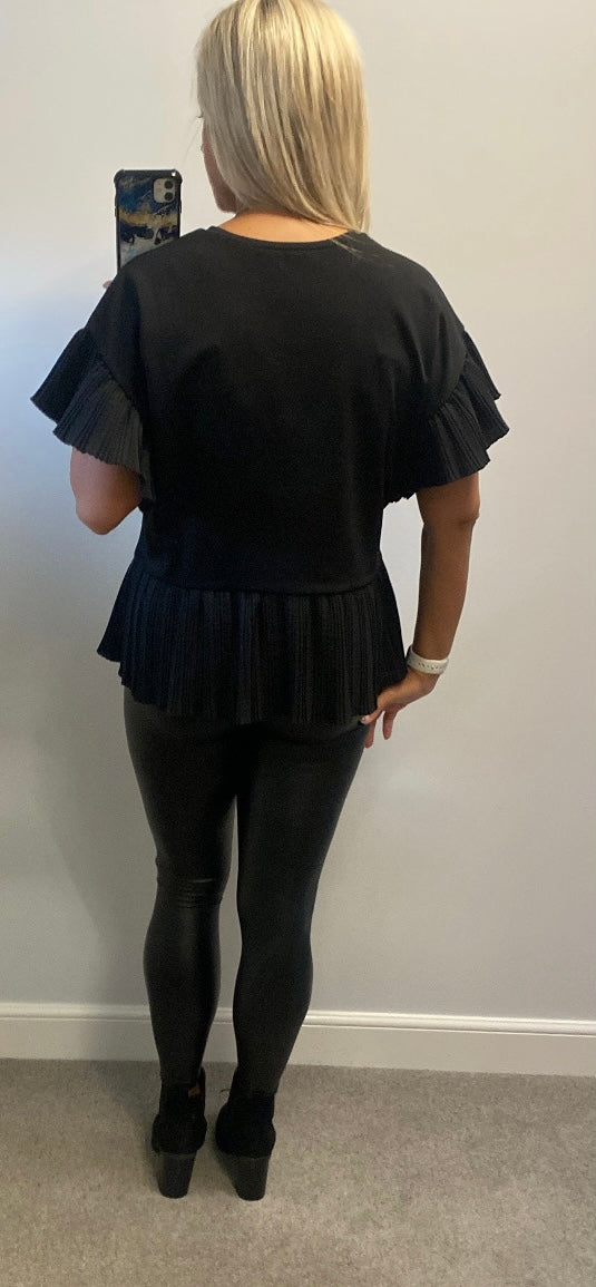 River island black ruffle top size 16