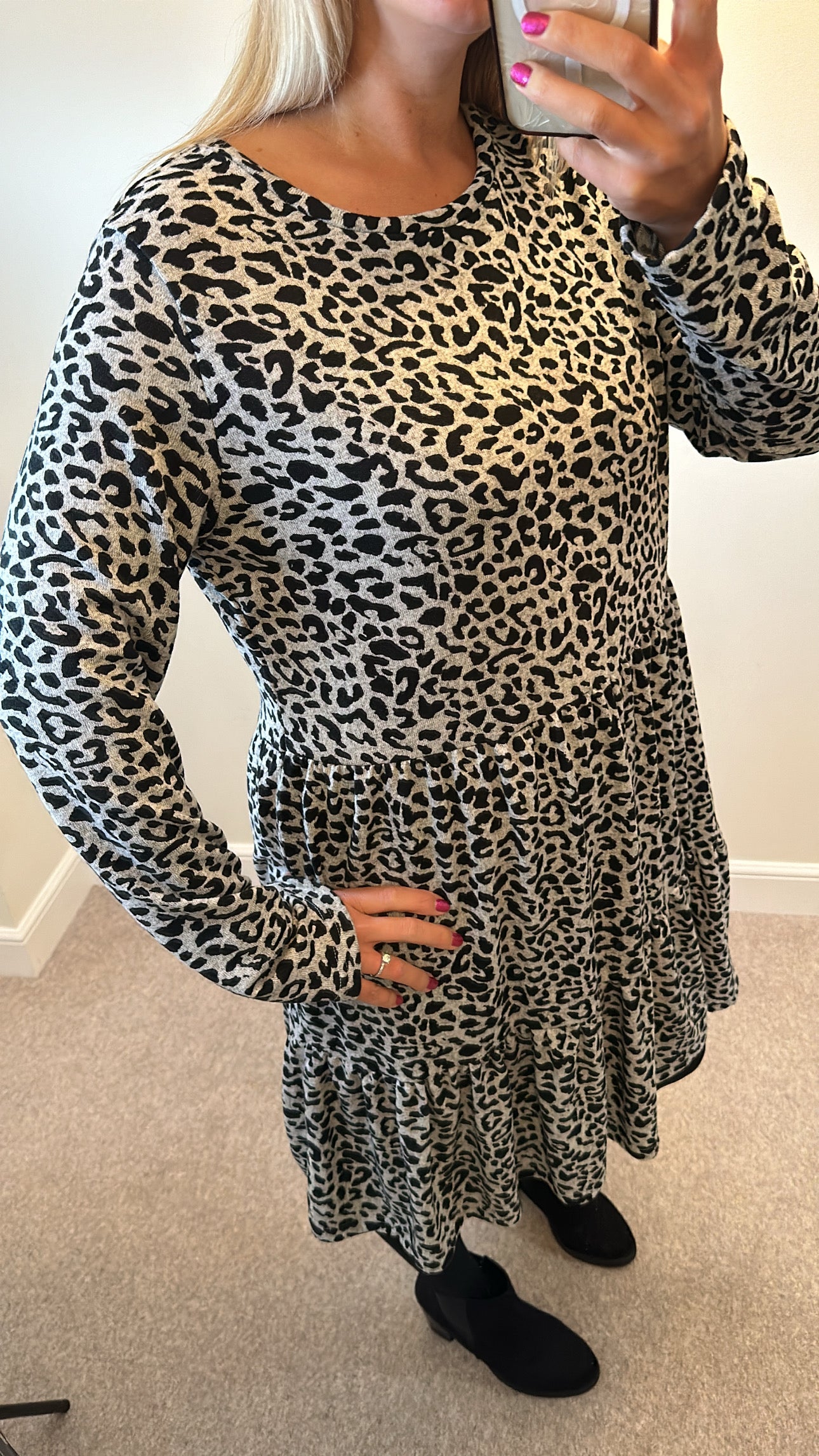 Stella Morgan grey / black animal print dress size 16