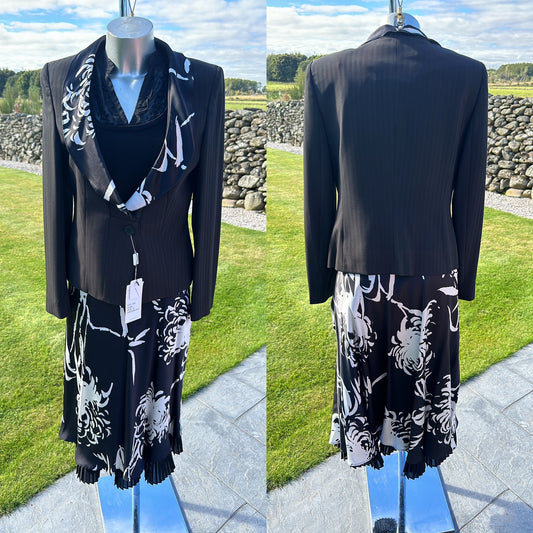 Artigiano made in Italy blazer and skirt set brand new with tags