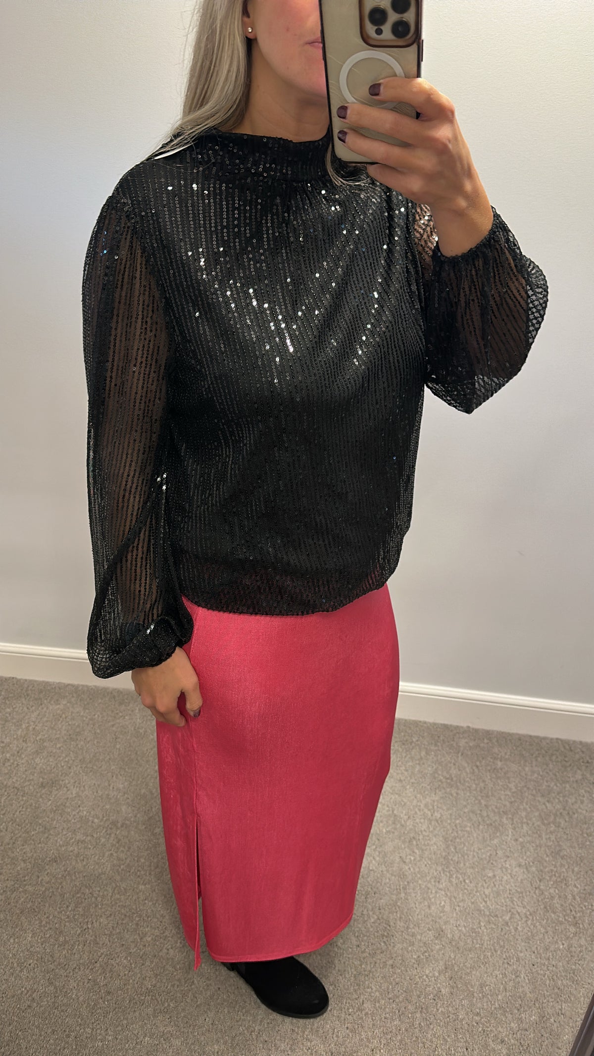 Pink silk style skirt size L (14-16)