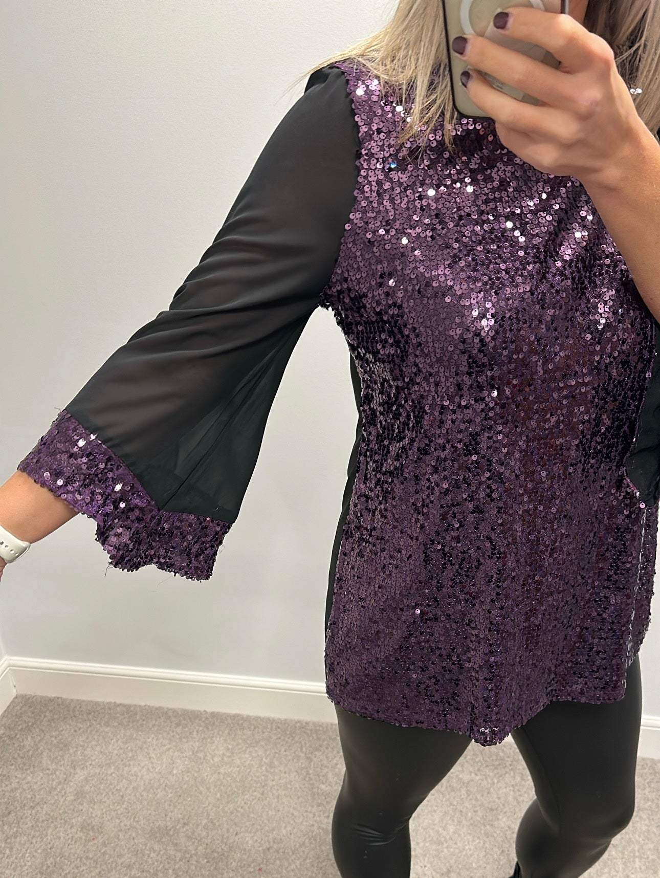 M&Co black and purple sequin top size 16 petite