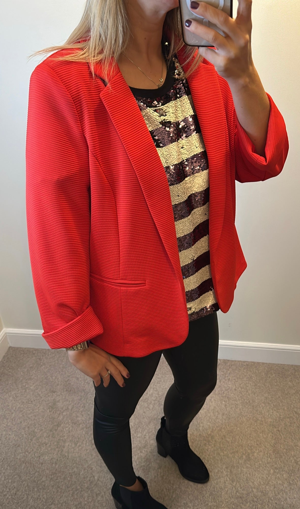 M&co red blazer size 20