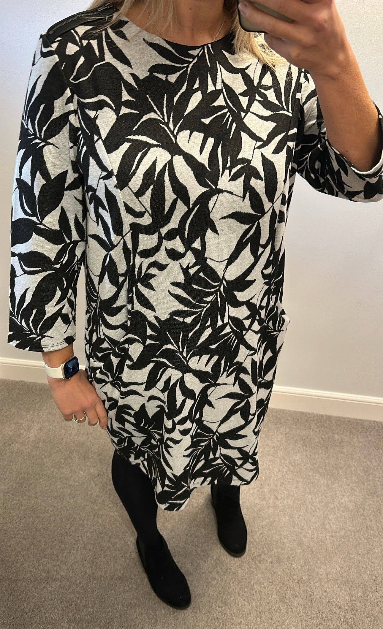 Wallis black floral dress size 18