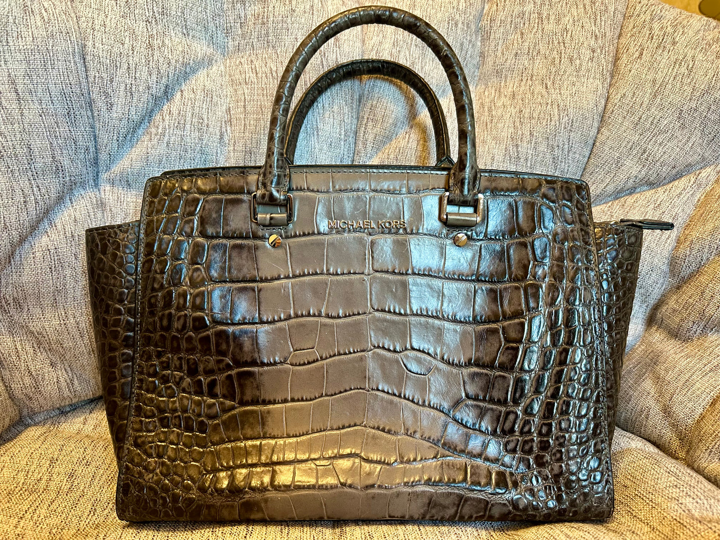 Michael Kors Selma grey Croc Embossed Leather Satchel Handbag.