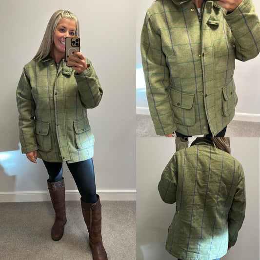 Game apparel green checked waterproof jacket size 18 brand new with tags