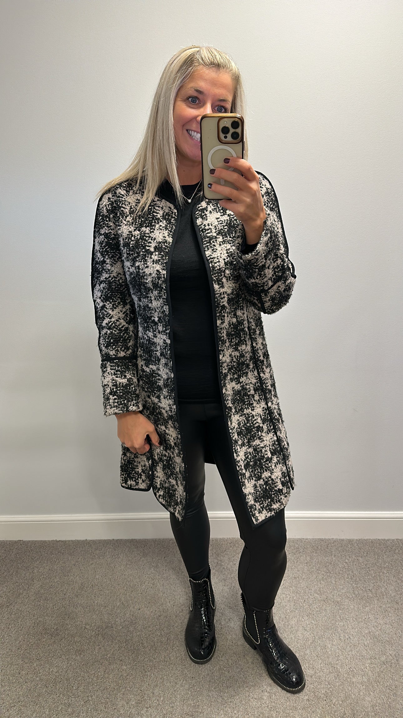 Autograph black and off white print jacket size 6