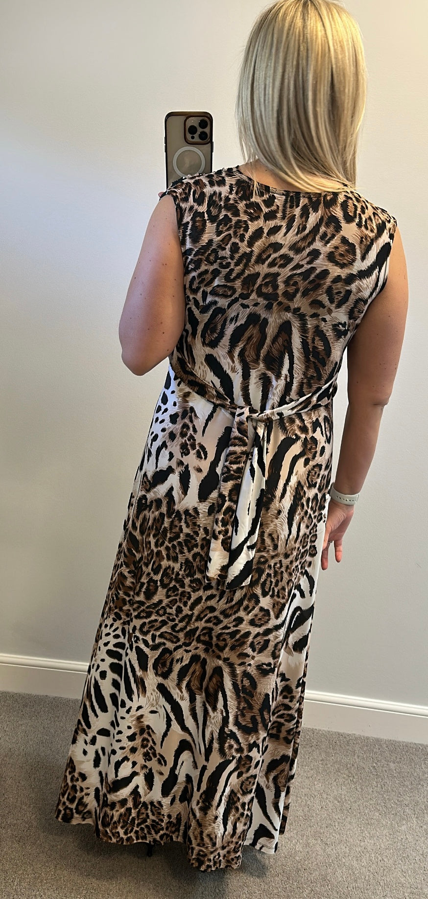 Ingenue animal print maxi dress one size fitting upto size 16