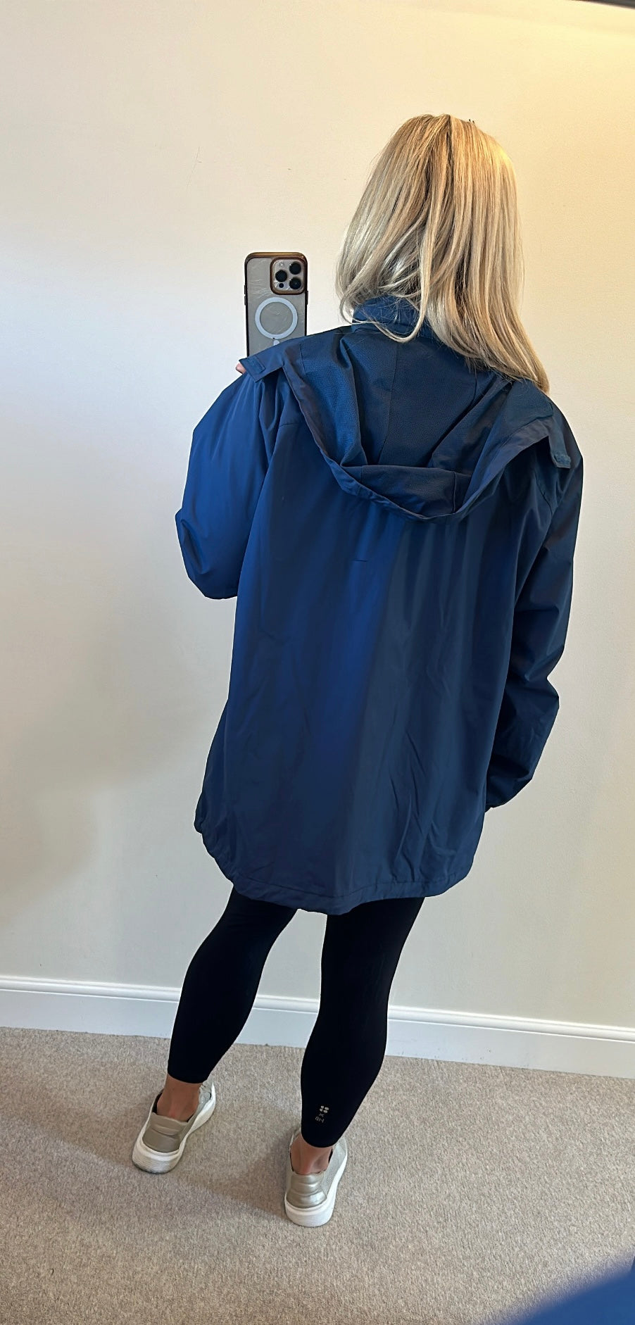 Trespass waterproof navy rain jacket fit upto size 20