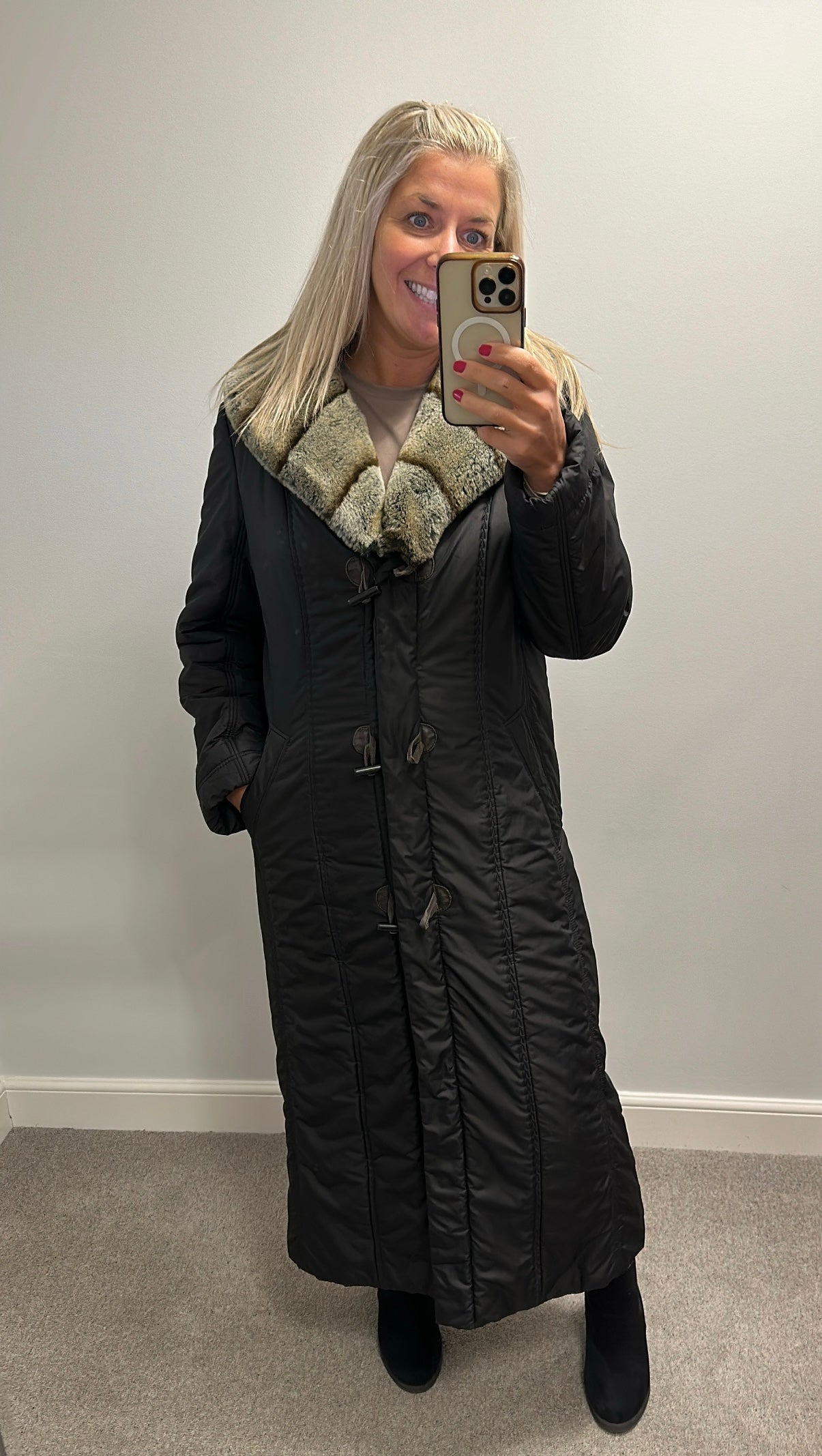 Frandsen black long jacket with removable faux fur collar would fit upto size 14