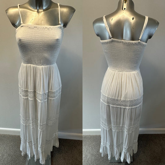 Sosander white dress size 8