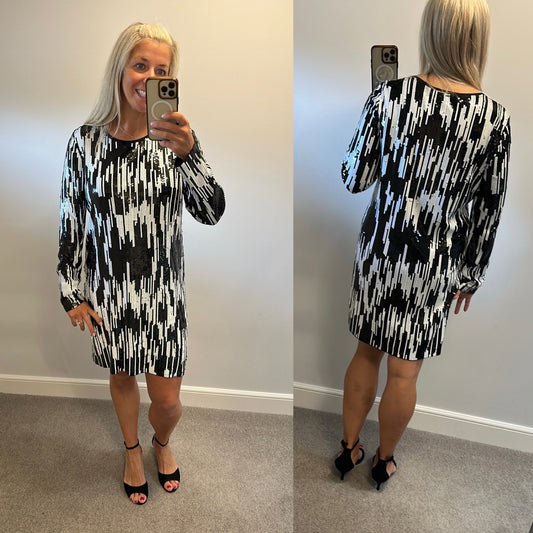 Michael Kors sequin dress brand with with tags fitting upto size 16 RRP £270