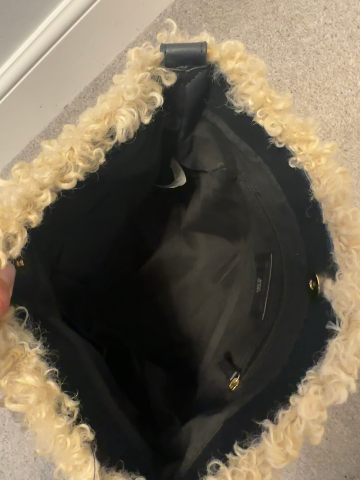 River island Cream Teddy over shoulder handbag