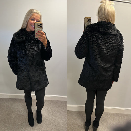 Kaliko Black faux fur jacket size 12