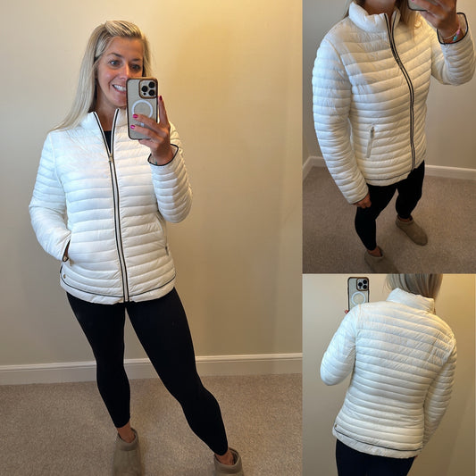 White puffer jacket unbranded fit upto size 12