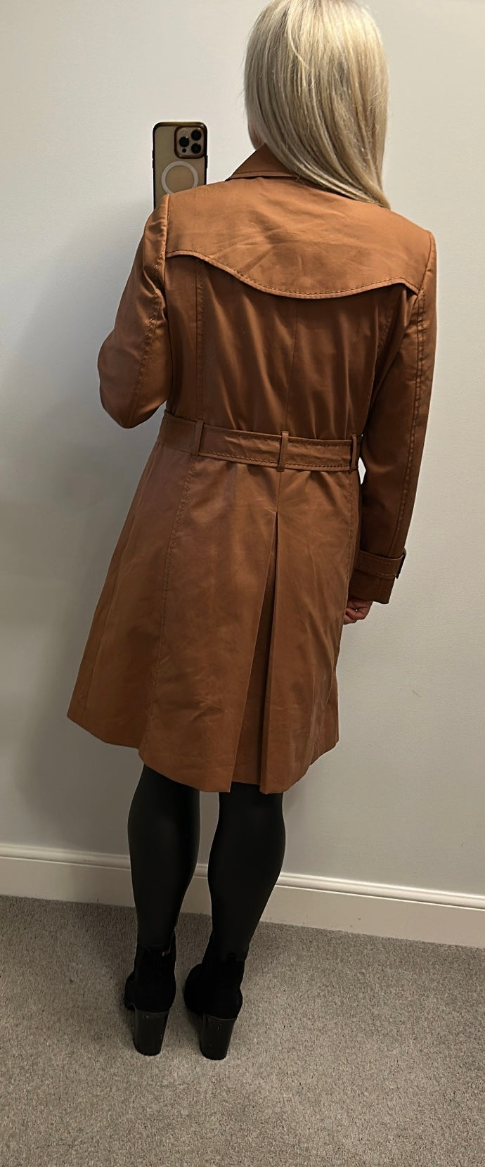 Peruna brown trench coat size 16