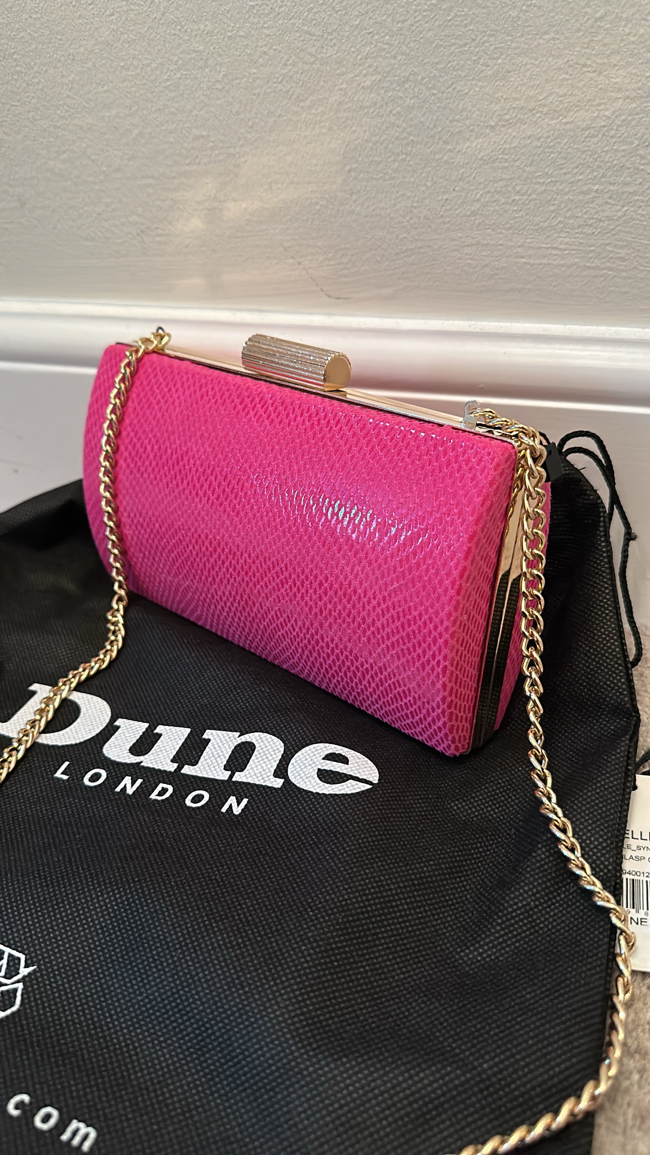 Dune pink reptile synthetic clasp clutch