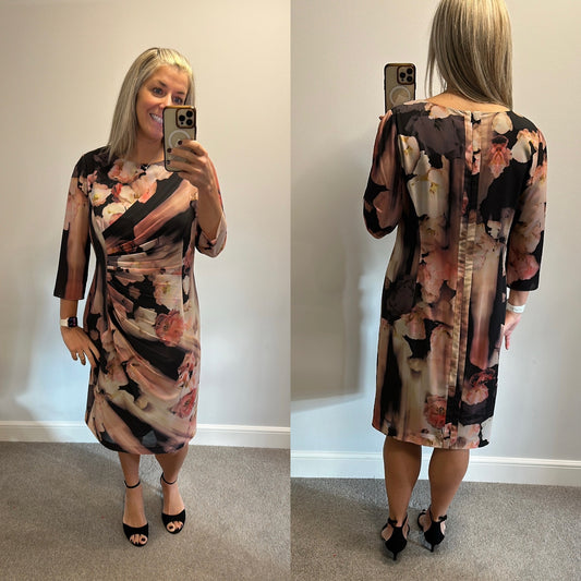 Kaliko black floral print dress size 18 brand new with tags