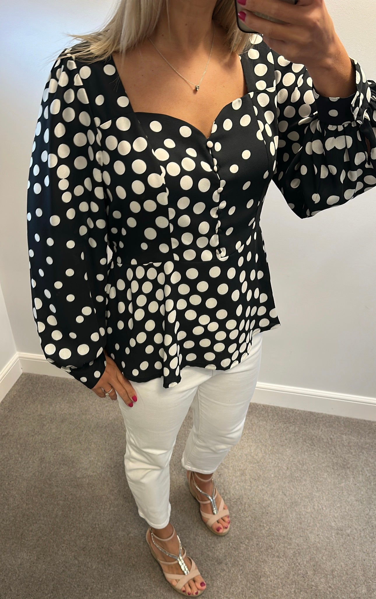 Dorothy Perkins black polka dot top size 18