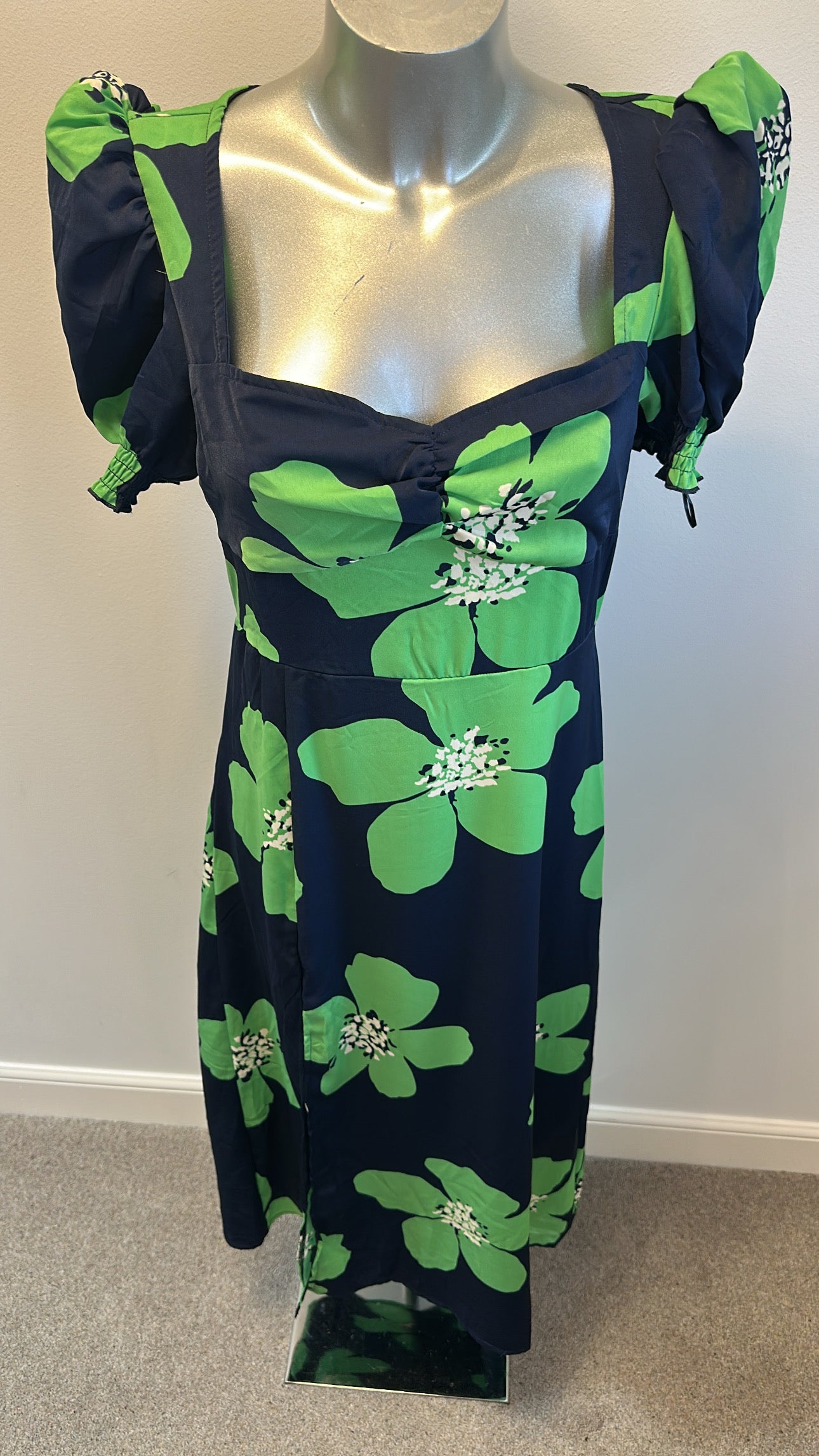 Girl in mind navy and green floral dress size 12 brand new with tags